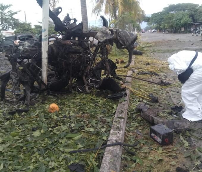 foto para nota de la explosión del coche bomba en michoacán