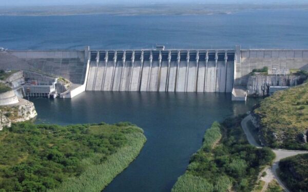 Imagen de la Presa Internacional la Amistad para nota sobre Trump exige agua a México