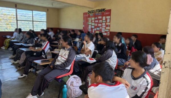 Hay clases mañana lunes 25 de enero de 2026