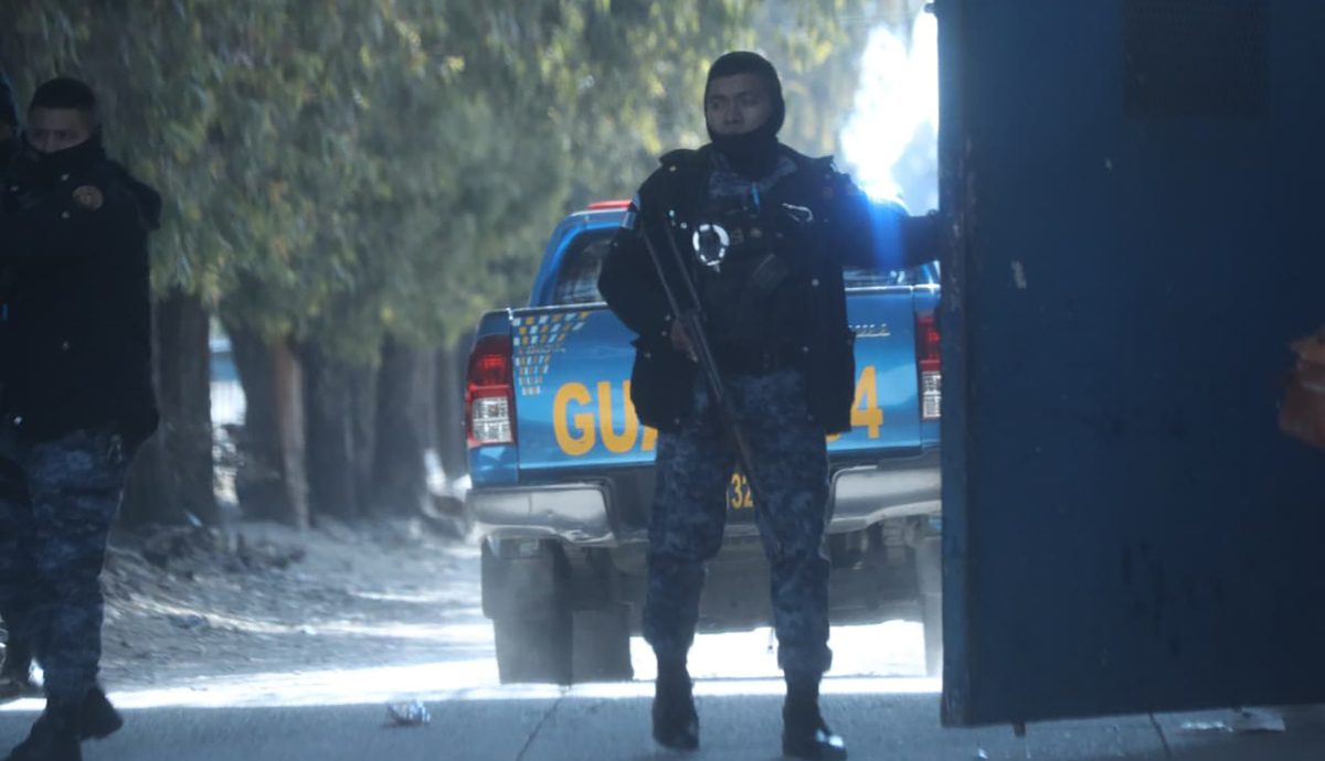 Policías muertos en Guatemala motines