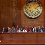 Claudia Sheinbaum encabezó la ceremonia por el 109 aniversario de la promulgación de la Constitución Política de los Estados Unidos Mexicanos de 1917, realizada en el Teatro de la República, en Querétaro, donde reiteró la defensa de la soberanía nacional al subrayar que “México no se vende”.