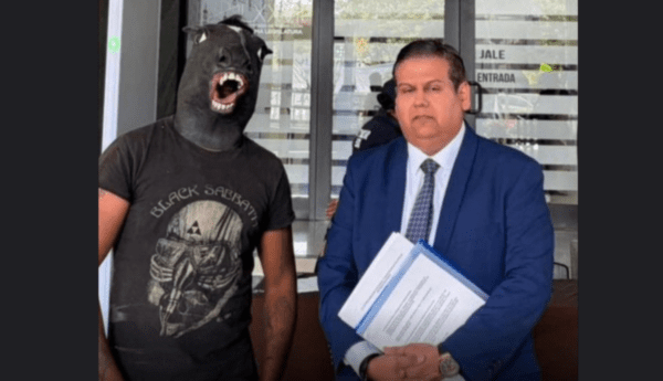 entrega a Congreso de Nuevo León propuesta para crear Ley Therian