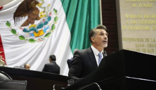 Diputado Sergio Mayer La casa de los famosos