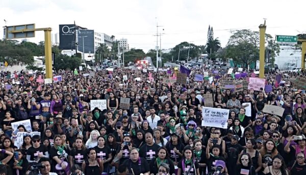 Marcha 8M 2026 en Cancún