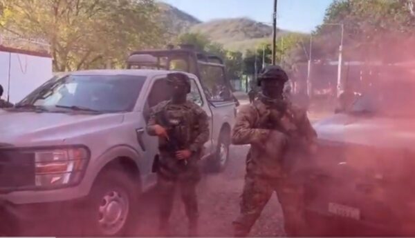 Elementos de la Marina realizaron un operativo en una finca vinculada a "Los Mayos" ¿fue detenida la hija de 'El Mayo Zambada'?