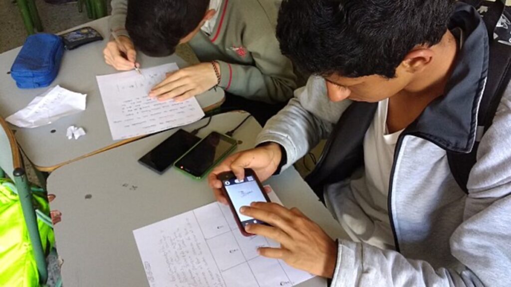 uso de celulares en escuelas 