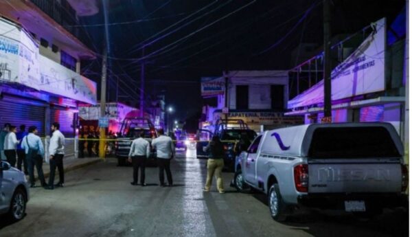 Asesinan a cuatro mujeres frente a guardería y estética para perros en Culiacán