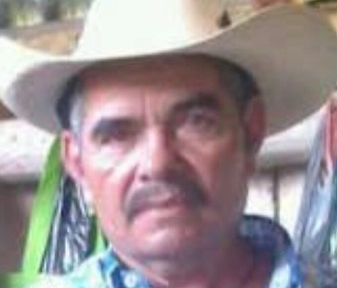 Roberto Chávez Michoacán Ambientalista