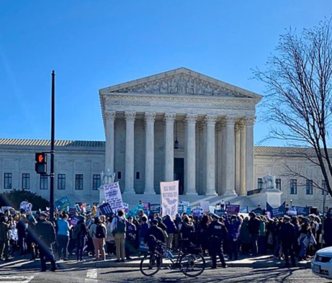 Corte Suprema ciudadanía por nacimiento Trump