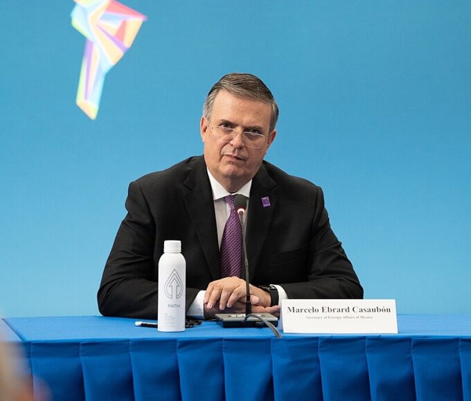 investigación Marcelo Ebrard hijo Embajada de Londres