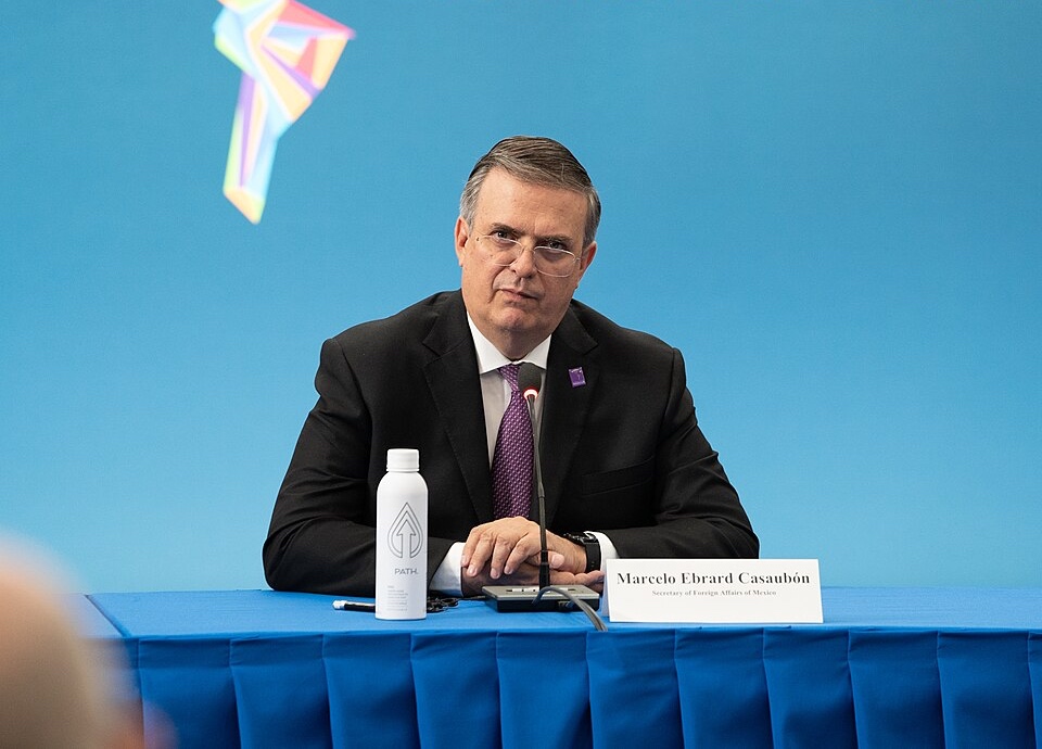 investigación Marcelo Ebrard hijo Embajada de Londres