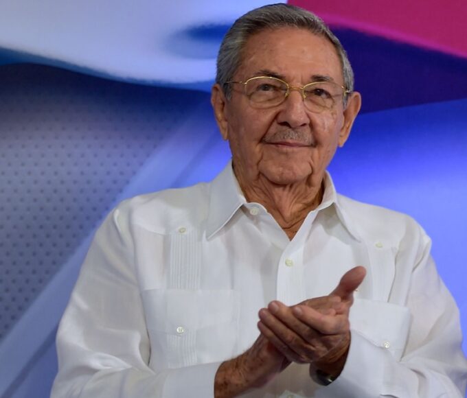 Estados Unidos acusa a Raúl Castro