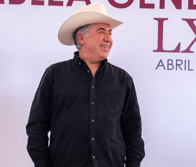 enrique inzunza licencia senado