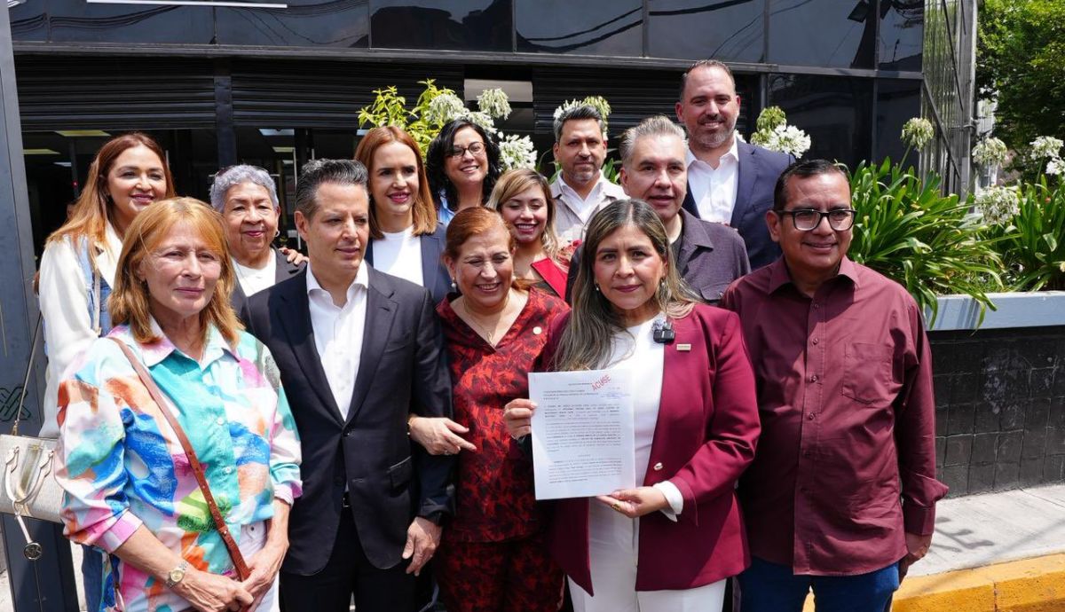 Morena presenta denuncia contra Adrián de la Garza por contrato de Next Energy