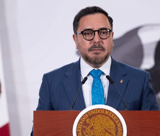 Director del IPN renuncia Arturo Reyes Sadoval