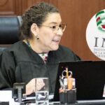 La ministra de la Suprema Corte, Lenia Batres ganó la batalla legal que mantenía con el Instituto Mexicano de la Propiedad Industrial (IMPI) por el uso de la frase “Ministra del Pueblo”