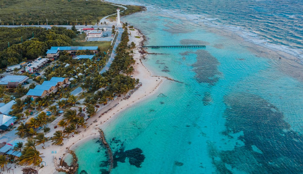 Semarnat descarta declarar Área Natural Protegida a Mahahual