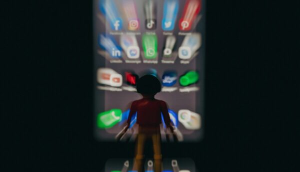tiktok reclutamiento de menores de edad