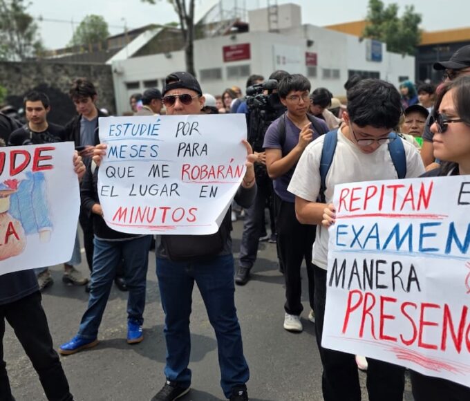 Marcha en la UNAM hoy exámenes de admisión