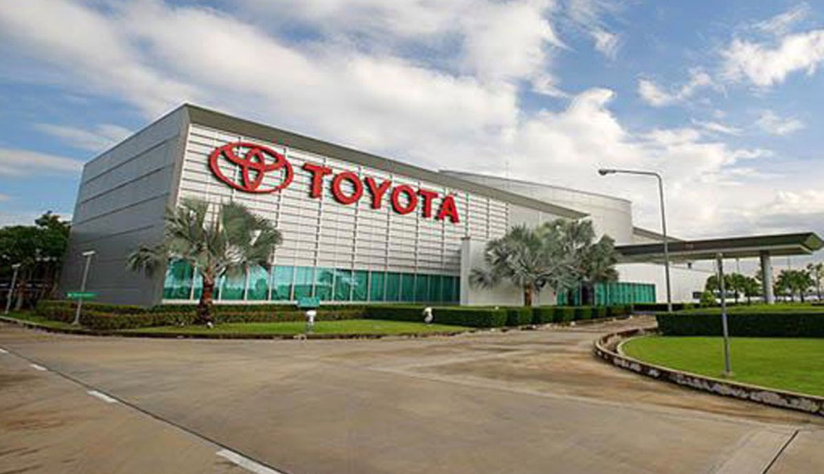 México aclaró que Toyota no abandonará sus operaciones en el país, pues la Secretaría de Economía anunció que la automotriz mantendrá su planta de Guanajuato.