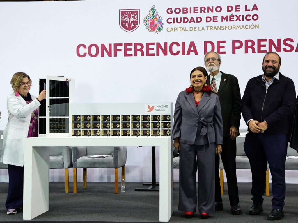 casilleros para celulares en escuelas de CDMX