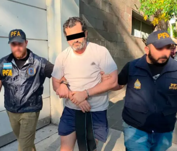 Sheinbaum prevé traslado de Fernando Farías a México; abogado asegura que sigue detenido en Argentina