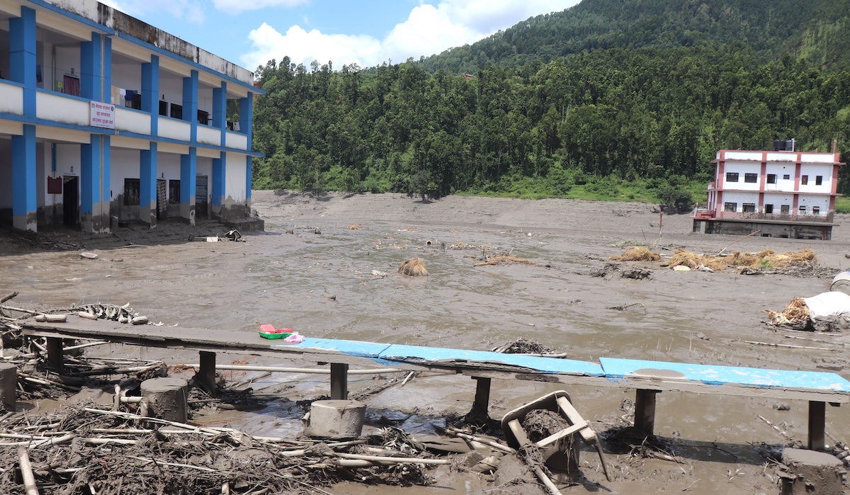 riada en Nepal videos