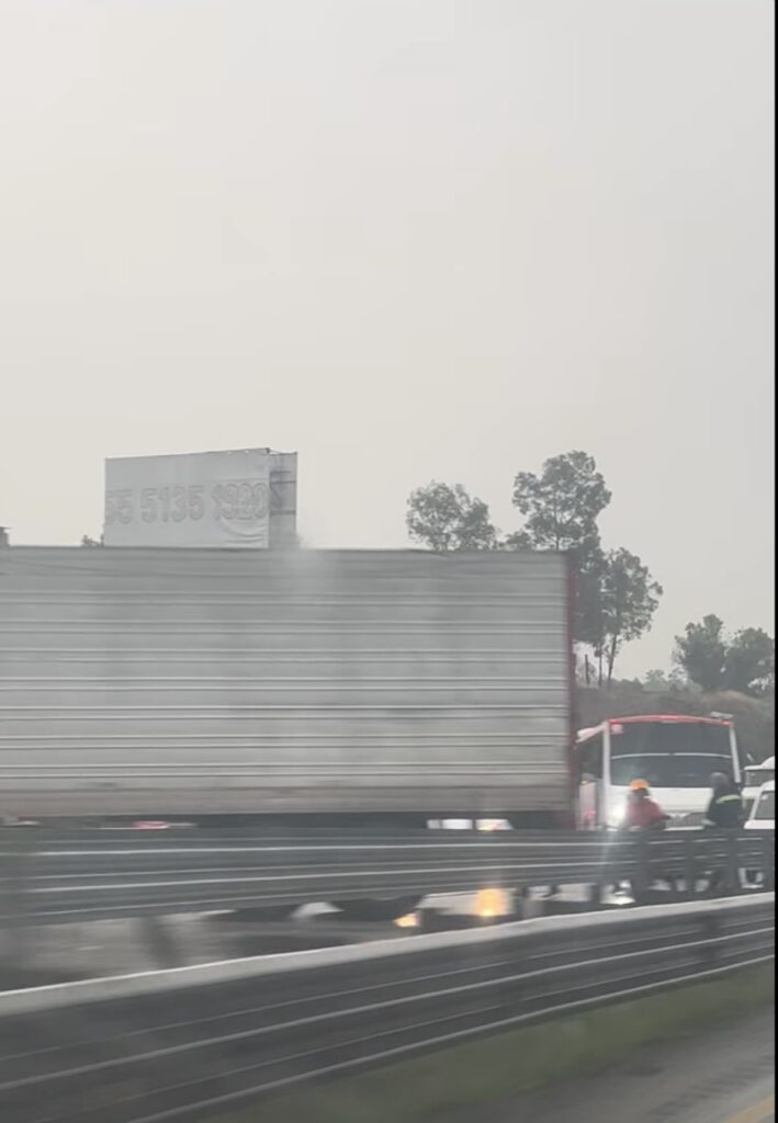 Accidente en la México-Querétaro hoy coyotepec