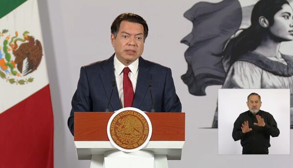 restricción uso de celulares en escuelas de México