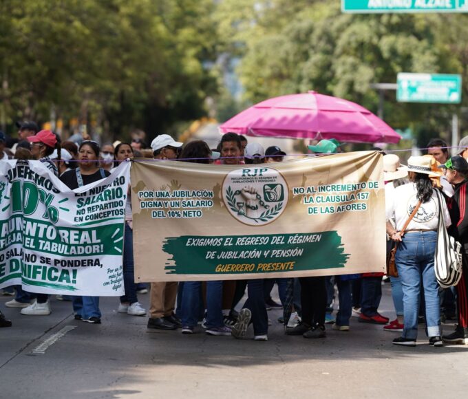¿Qué pasa en el IMSS? Protestas, reclamos salariales y amenaza de paro nacional