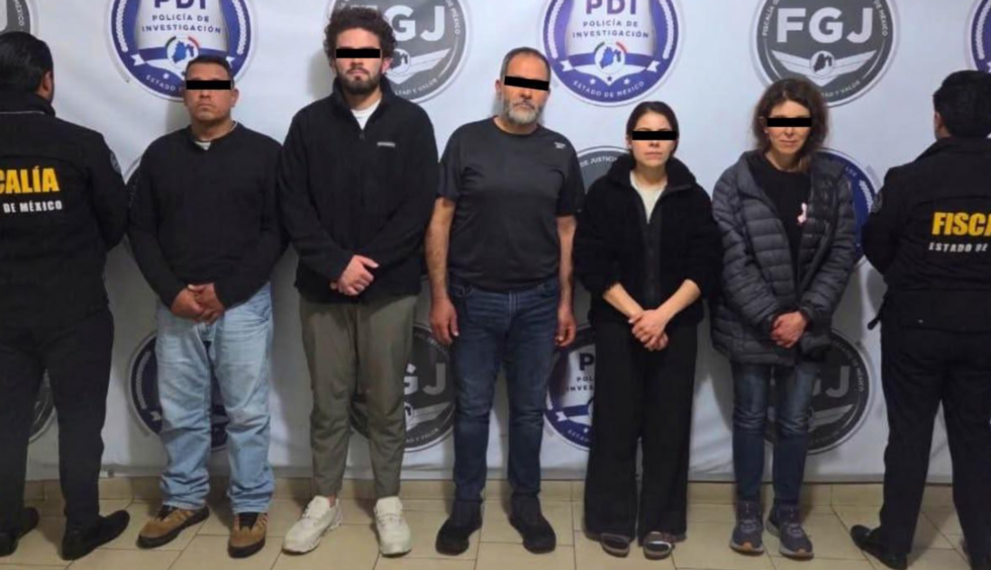 Detienen a familia acusada de suplantar a funcionarios para extorsionar